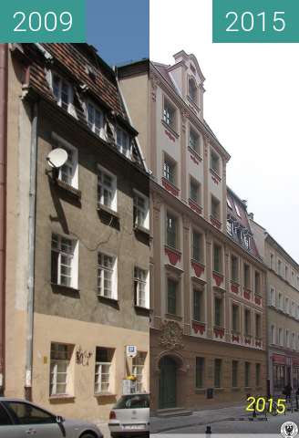 Before-and-after picture of Kamienica Pod Złotym Barankiem between 2009-Jul-04 and 2015